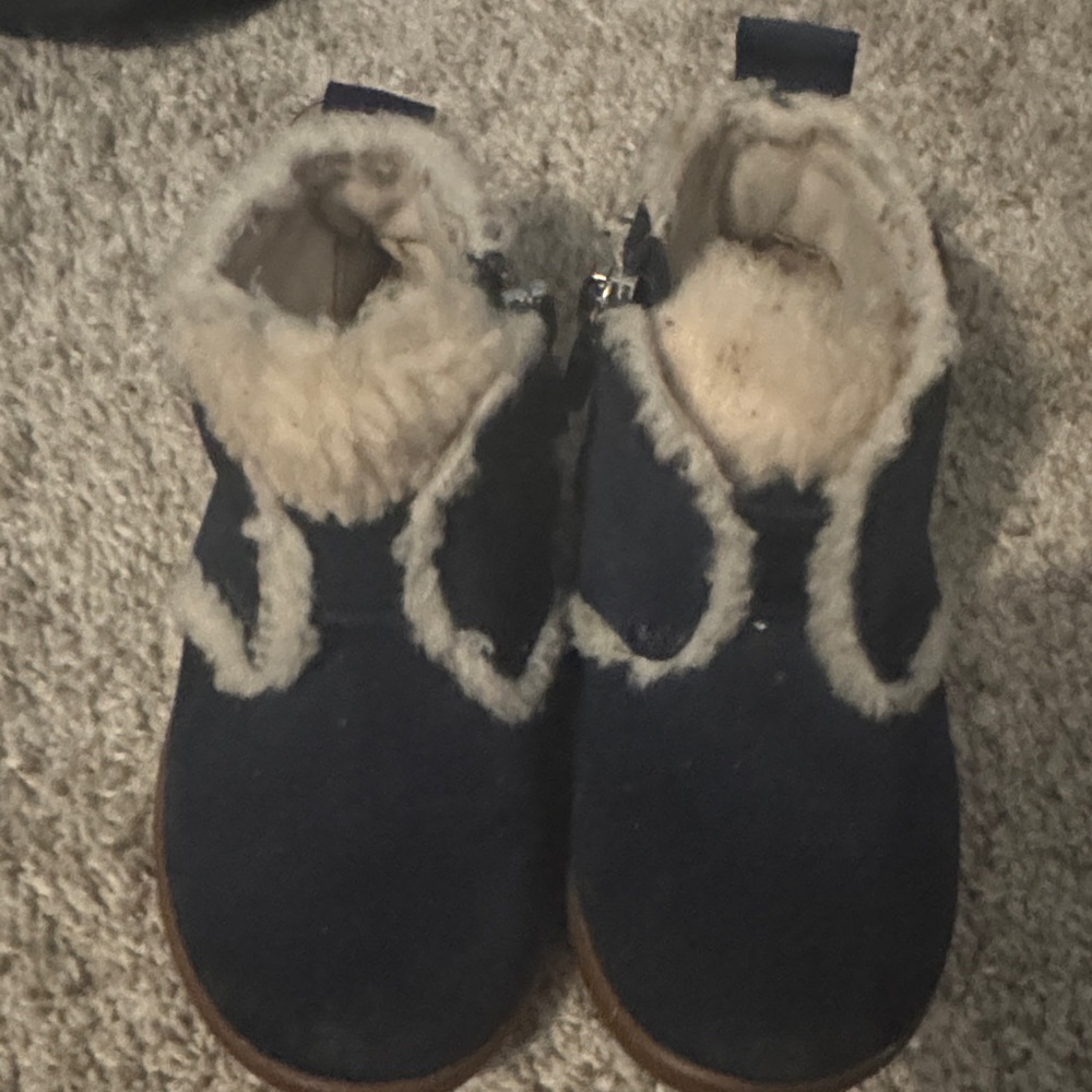 UGG Kids Blue Slippers with Soft Cream Lining